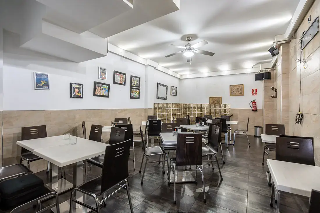 Bar-restaurante con amplias terrazas en Mejorada del Campo - imagen 23