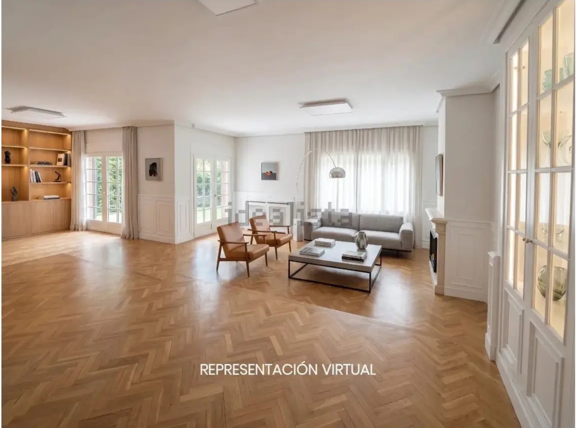 Chalet adosado de 360 m² con jardín en Parquelagos (Galapagar) - imagen 6