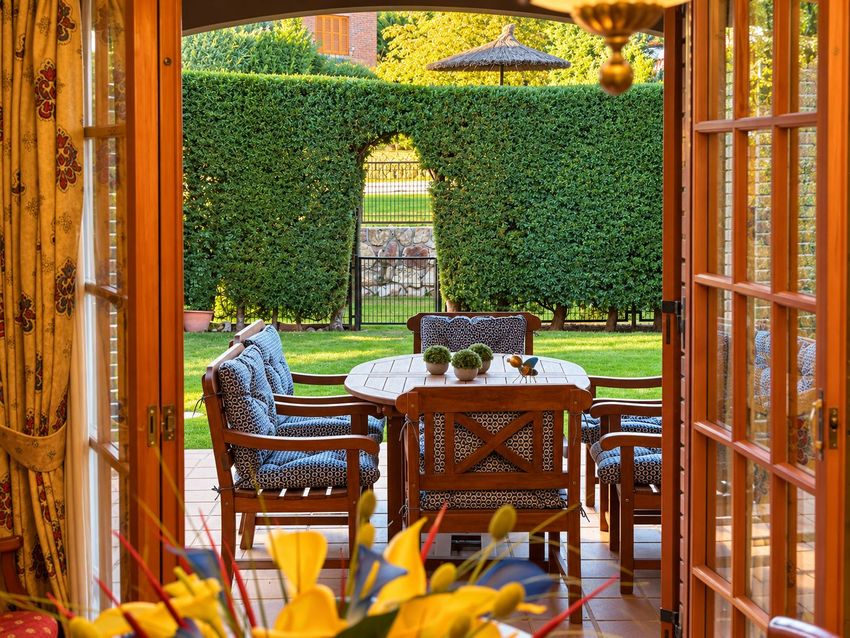 Chalet Levitt con jardín privado y piscina — 330 m² en El Pinar-Punta Galea · Las Rozas - imagen 36