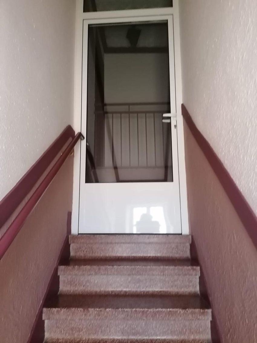 Calle Santa Isabel — Chalet pareado de 190 m² con ascensor y buhardilla en el centro de Cacabelos · El Bierzo (León) - imagen 20