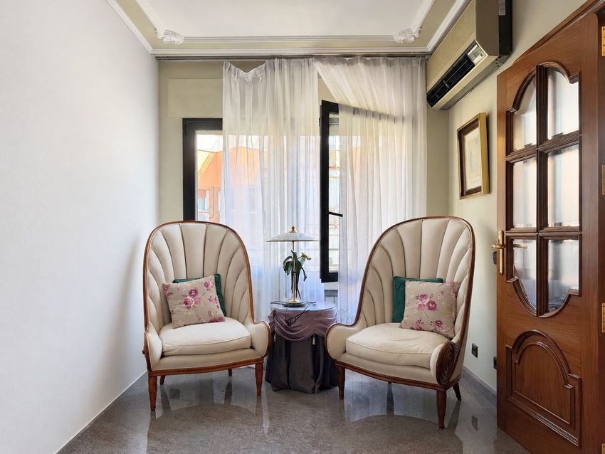 Espectacular vivienda exterior de más de 190 m² junto a la Castellana - imagen 11