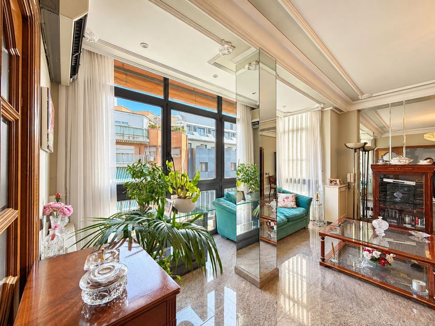 Espectacular vivienda exterior de más de 190 m² junto a la Castellana - imagen 13