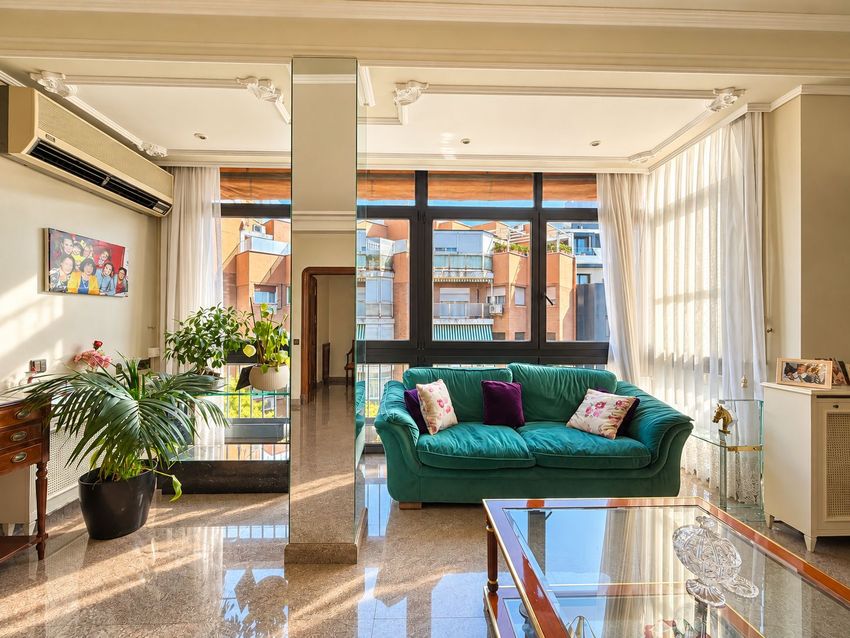 Espectacular vivienda exterior de más de 190 m² junto a la Castellana - imagen 14