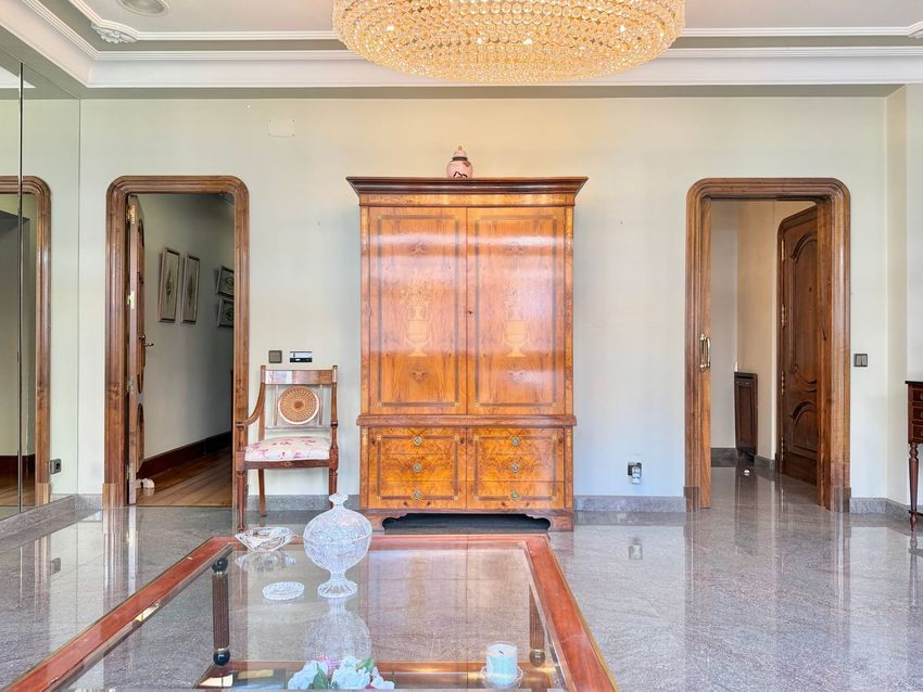 Espectacular vivienda exterior de más de 190 m² junto a la Castellana - imagen 15