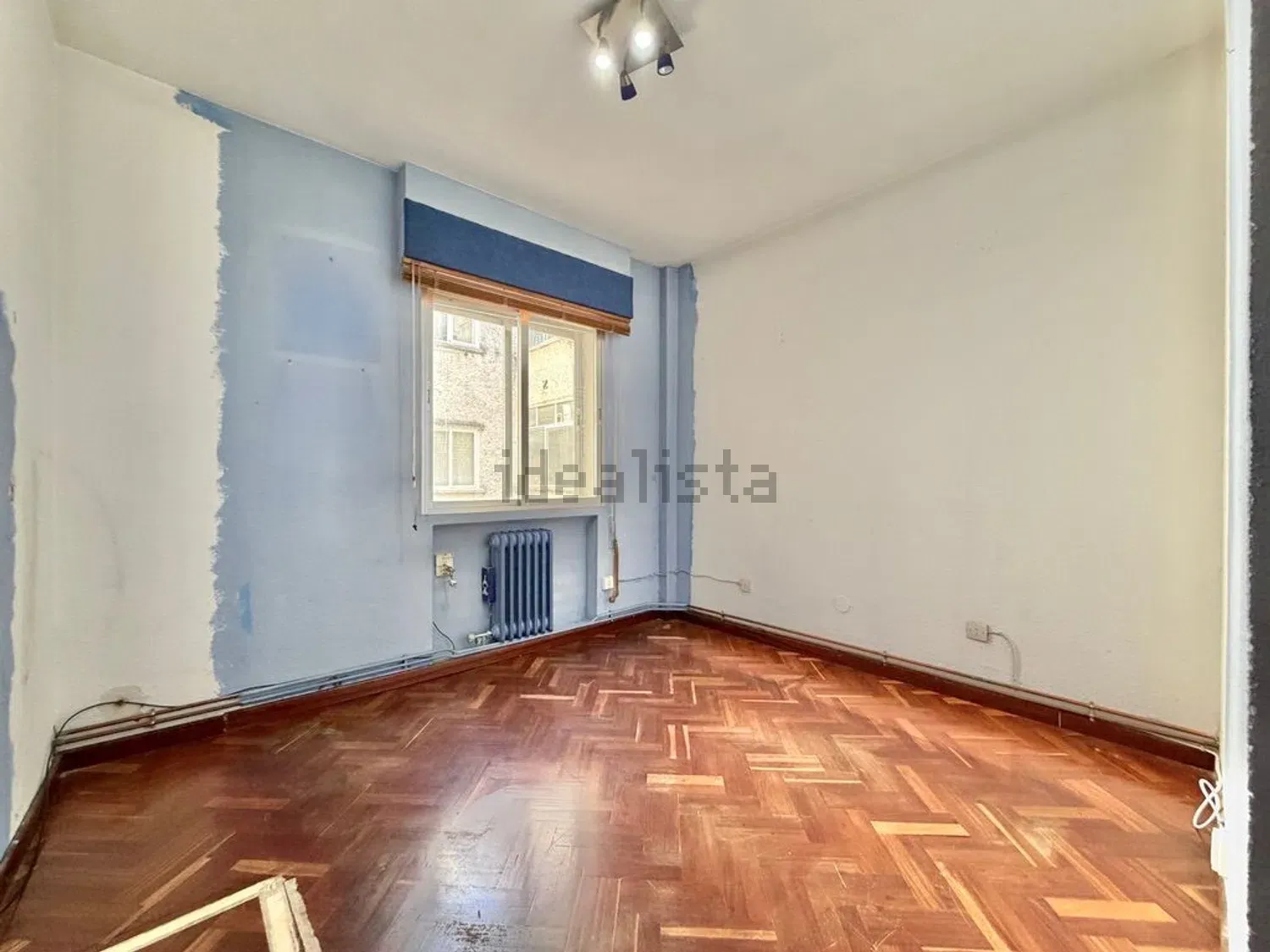 Luminoso piso con terraza acristalada y urbanización con piscina en Collado Villalba - imagen 10