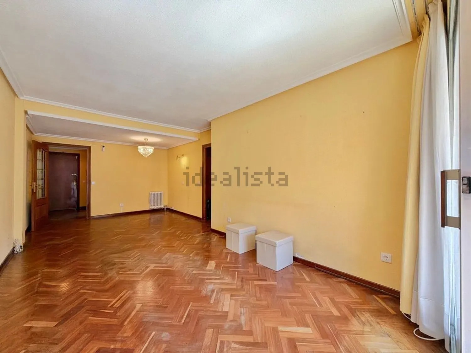Luminoso piso con terraza acristalada y urbanización con piscina en Collado Villalba - imagen 28