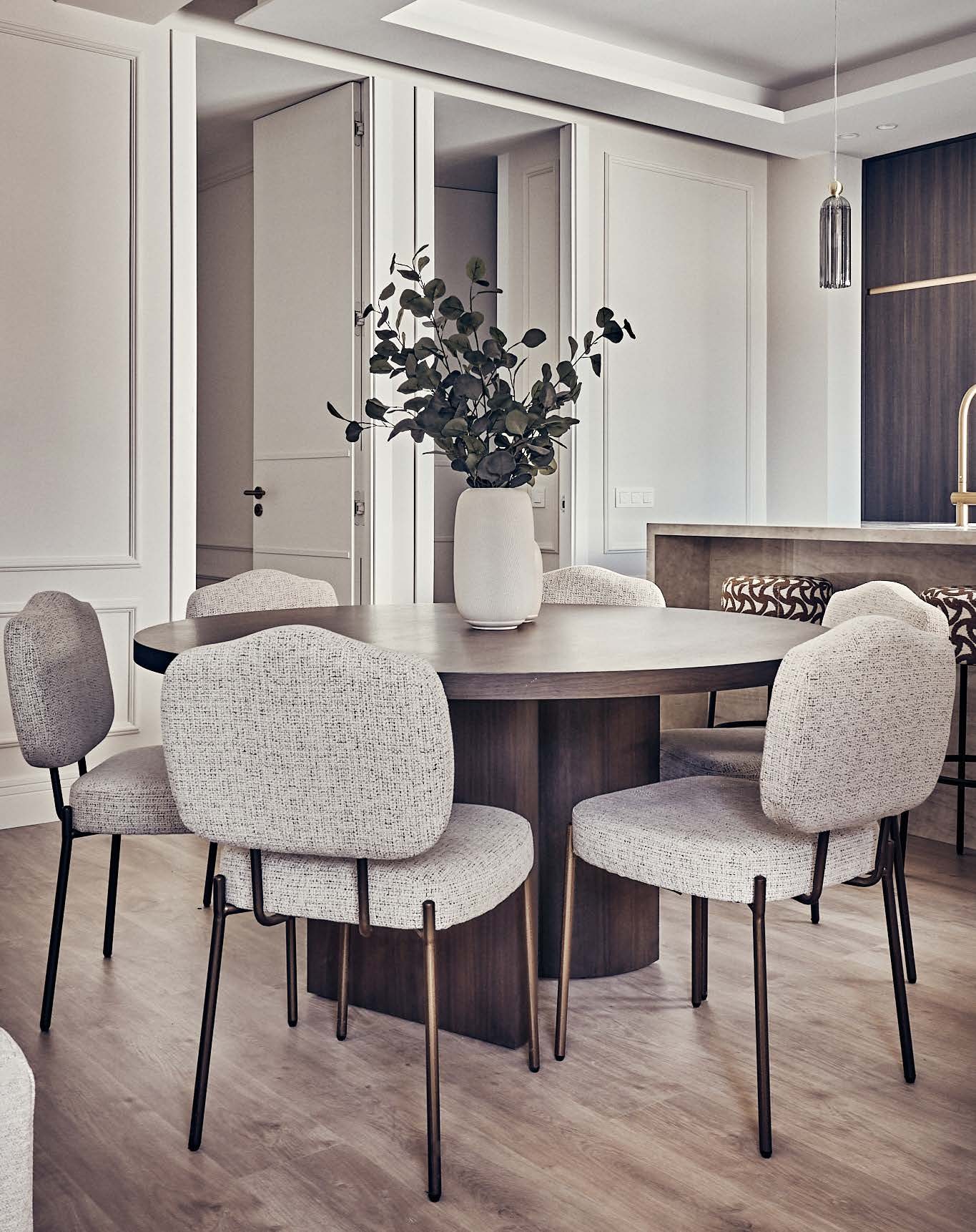 Vivienda reformada de 153 m² con terraza y garaje en el barrio de Ibiza - imagen 7
