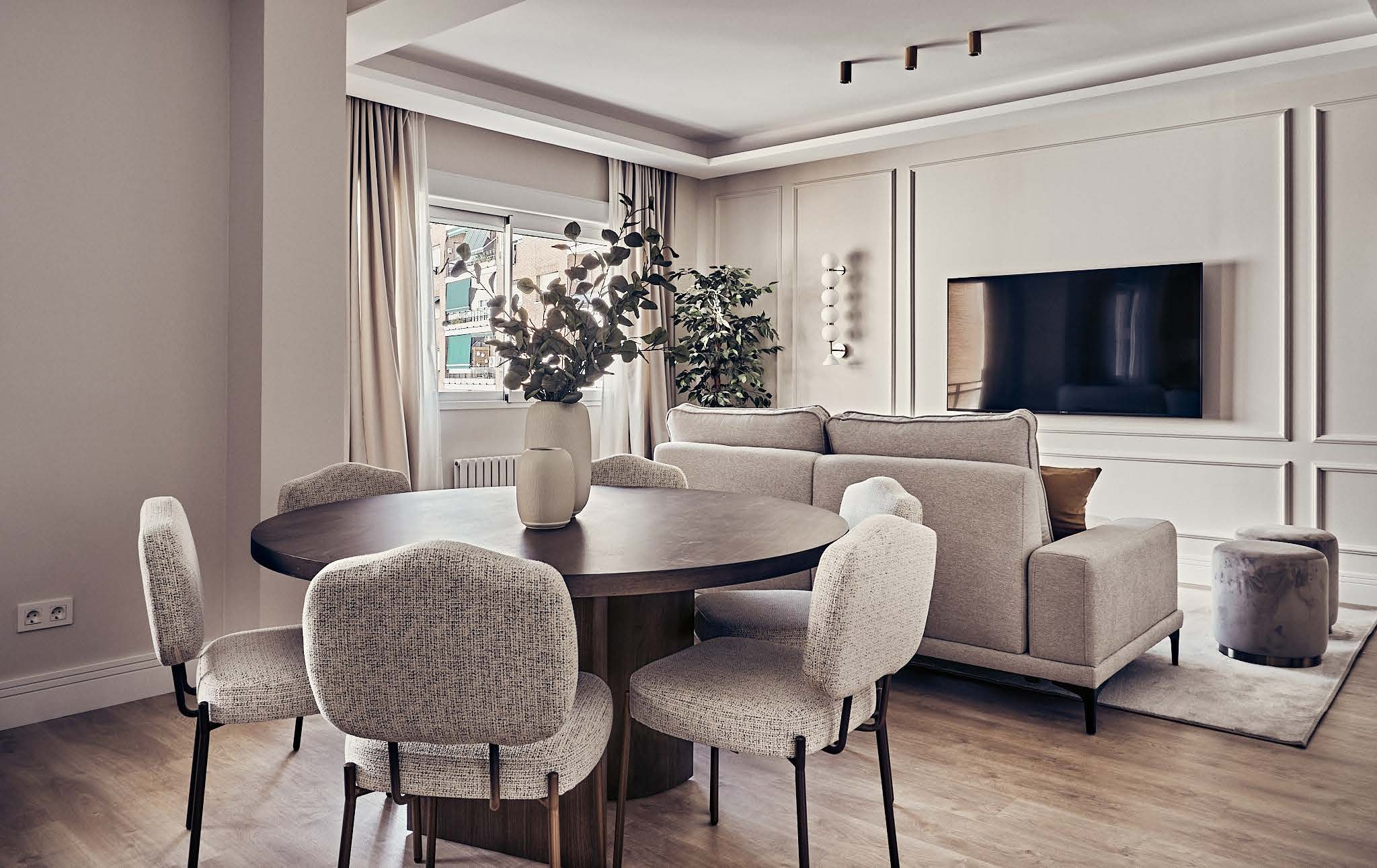 Vivienda reformada de 153 m² con terraza y garaje en el barrio de Ibiza - imagen 9