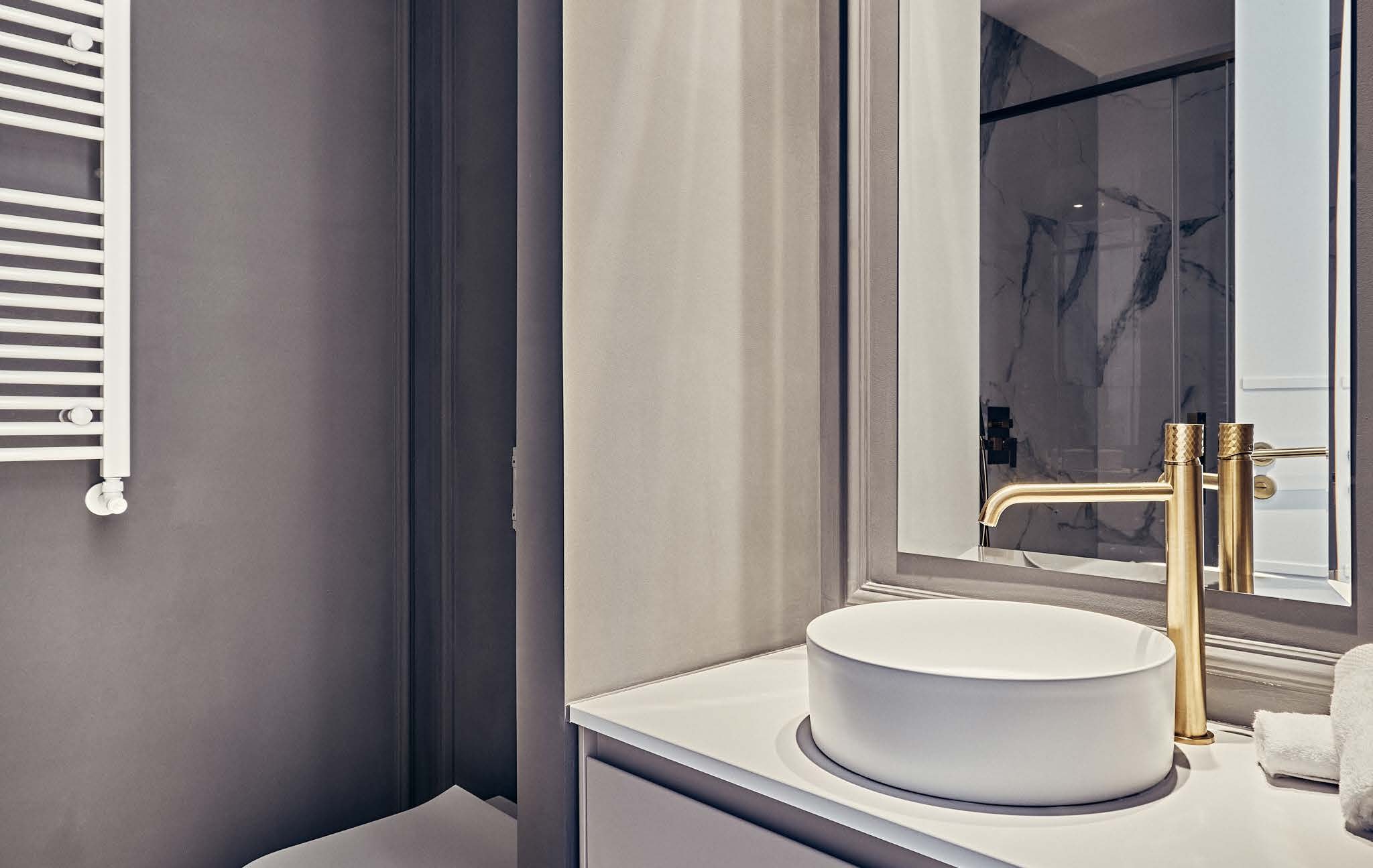 Vivienda reformada de 153 m² con terraza y garaje en el barrio de Ibiza - imagen 27