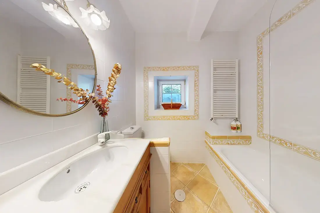 Finca de lujo de 30 ha estilo balinés con piscina infinity · Aldea del Fresno - imagen 15