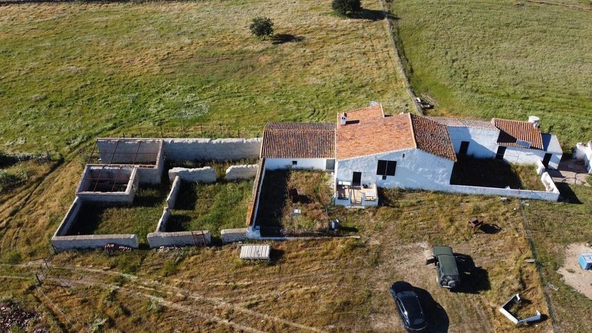 Hacienda Valverde — Finca rústica de 88 ha con cortijo, pozos y embalses · La Puebla de Guzmán (Huelva) - imagen 48