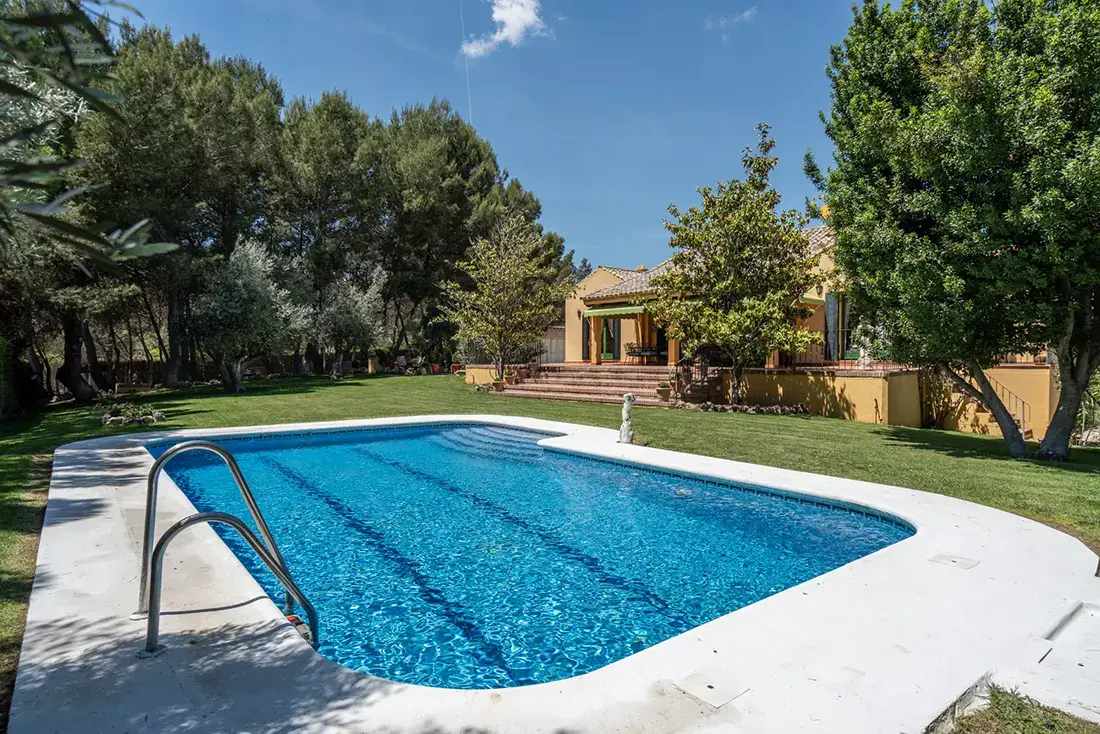 Finca de lujo de 4 ha con piscina y bodega en Valgrande · Chinchón - imagen 6