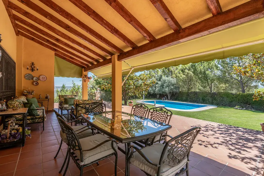 Finca de lujo de 4 ha con piscina y bodega en Valgrande · Chinchón - imagen 7