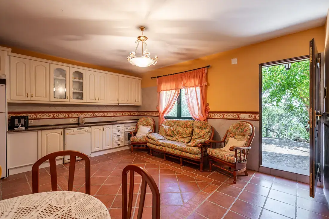 Finca de lujo de 4 ha con piscina y bodega en Valgrande · Chinchón - imagen 20