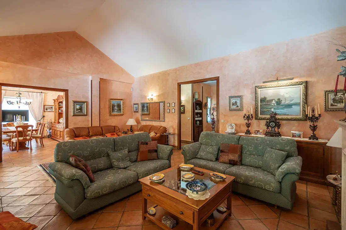 Finca de lujo de 4 ha con piscina y bodega en Valgrande · Chinchón - imagen 23