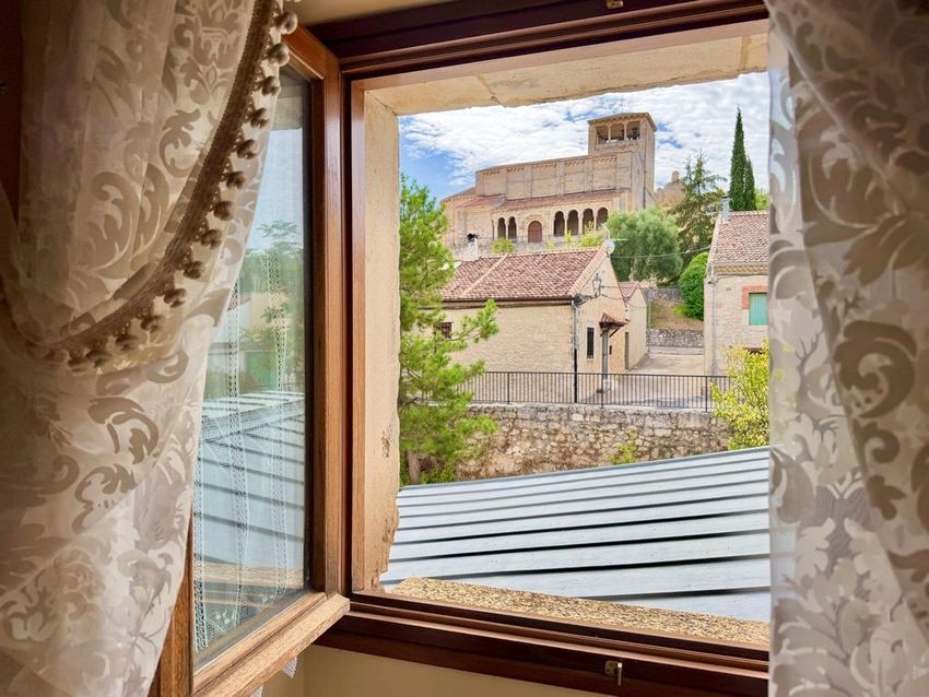 Palacio del siglo XVII completamente restaurado con hotel y restaurante en Segovia - imagen 19