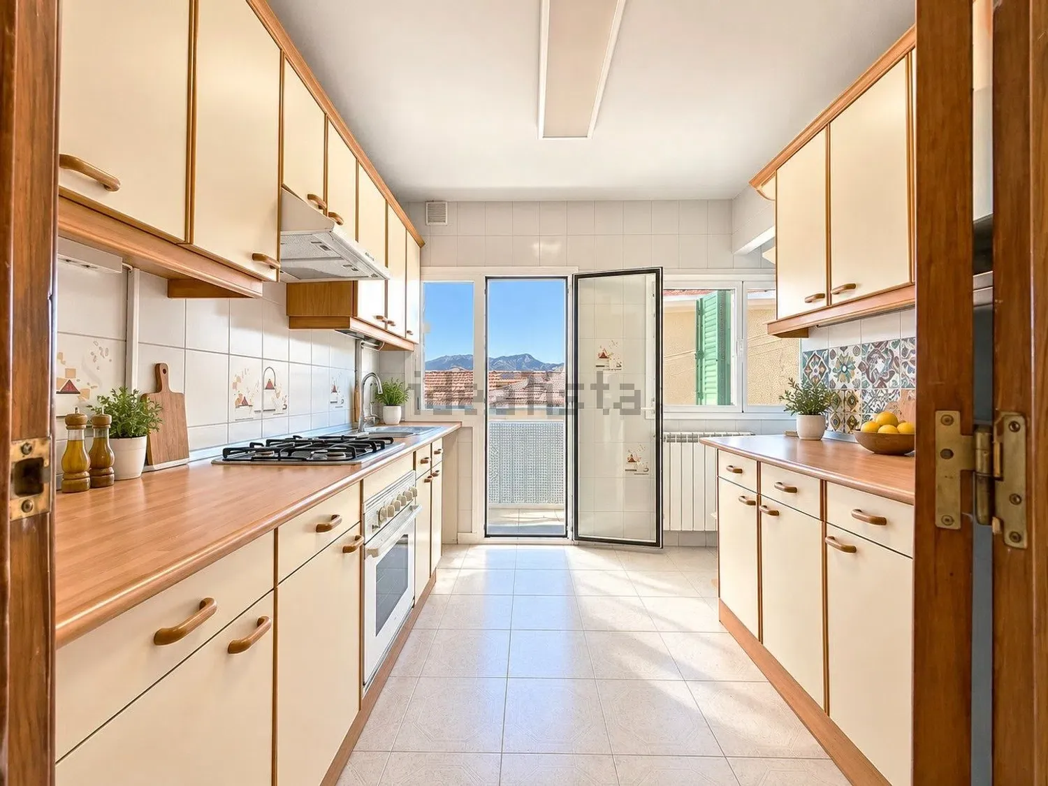 Vivienda en planta baja con patio privado y garaje en el centro de Guadarrama - imagen 5
