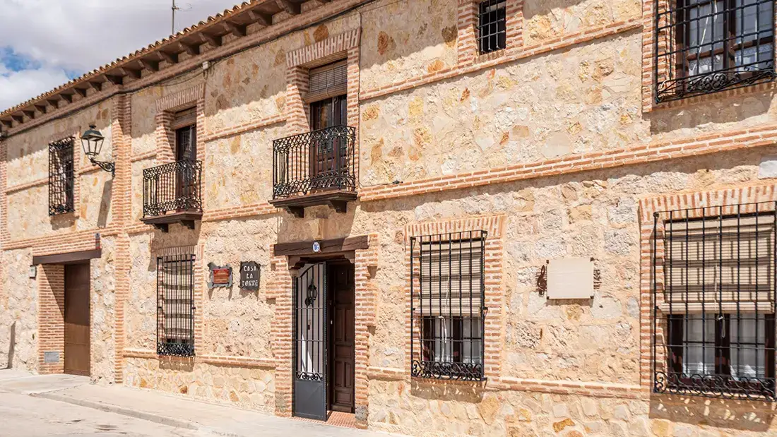 Hotel rural Casa La Torre · El Toboso, Ruta del Quijote · vivienda en venta en Madrid · Yolanda González