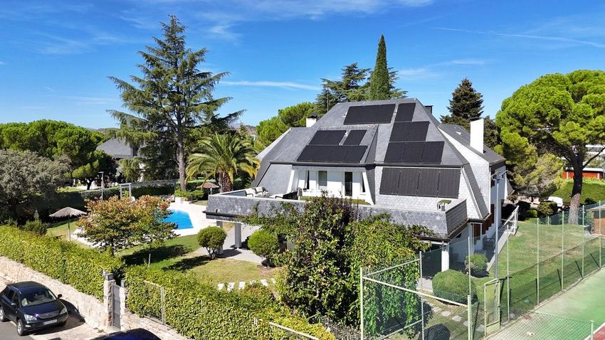 Espectacular chalet de lujo con piscina y pista de tenis en El Golf de Las Rozas - imagen 48