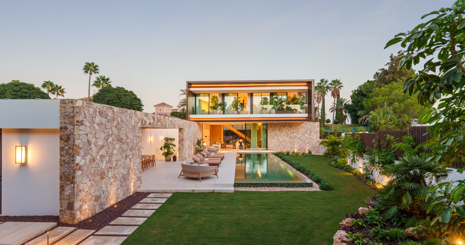 Villa Casa Cazorla — Lomas de Marbella Club, Golden Mile · vivienda en venta en Madrid · Yolanda González