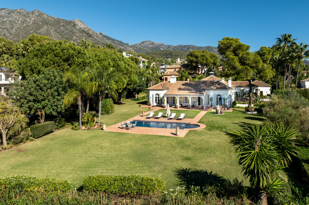 Villa Casa de los Sueños — Altos Reales, Marbella Golden Mile - imagen 2