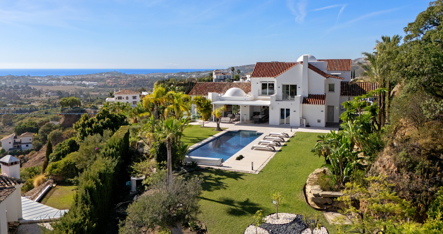 Villa Casa K — Puerto del Almendro, Benahavís · vivienda en venta en Madrid · Yolanda González