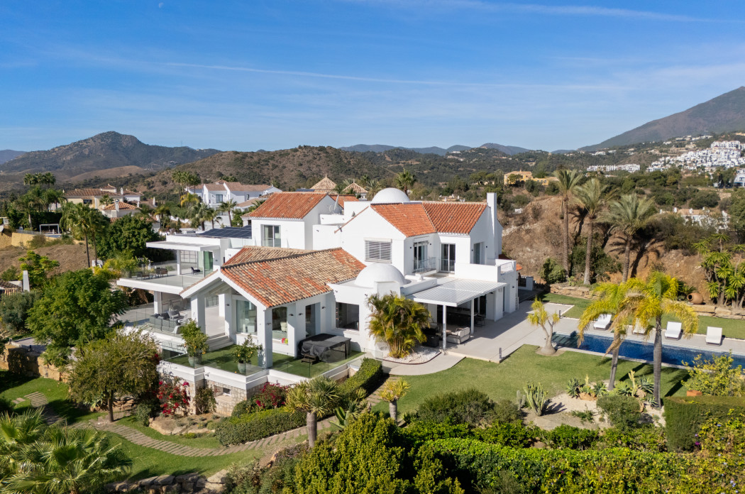 Villa Casa K — Puerto del Almendro, Benahavís - imagen 2