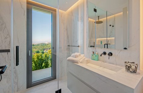 Villa El Rosario 430 — Marbella Este - imagen 26