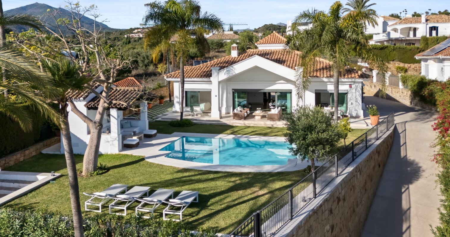 Villa La Perla — Haza del Conde, Nueva Andalucía · vivienda en venta en Madrid · Yolanda González