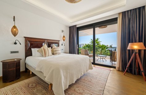 Villa Los Olivos 16 — Haza del Conde, Nueva Andalucía - imagen 14
