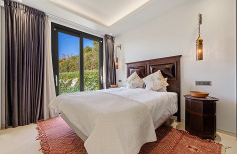 Villa Los Olivos 16 — Haza del Conde, Nueva Andalucía - imagen 17