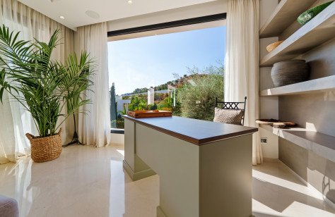 Villa Los Olivos 16 — Haza del Conde, Nueva Andalucía - imagen 19