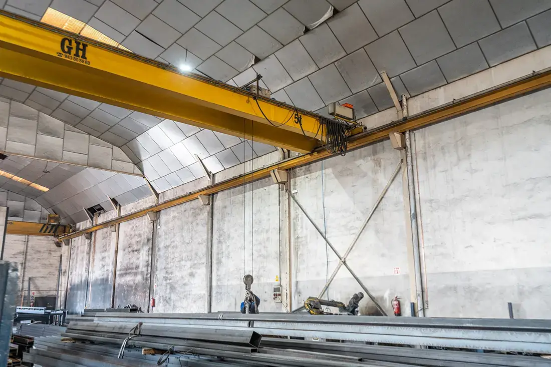 Nave industrial de 2.000 m² + empresa operativa rentable · Griñón - imagen 15