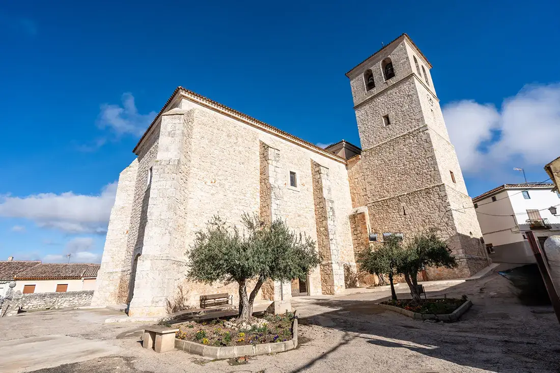 Palacete singular del siglo XVIII en Belmonte de Tajo - imagen 13