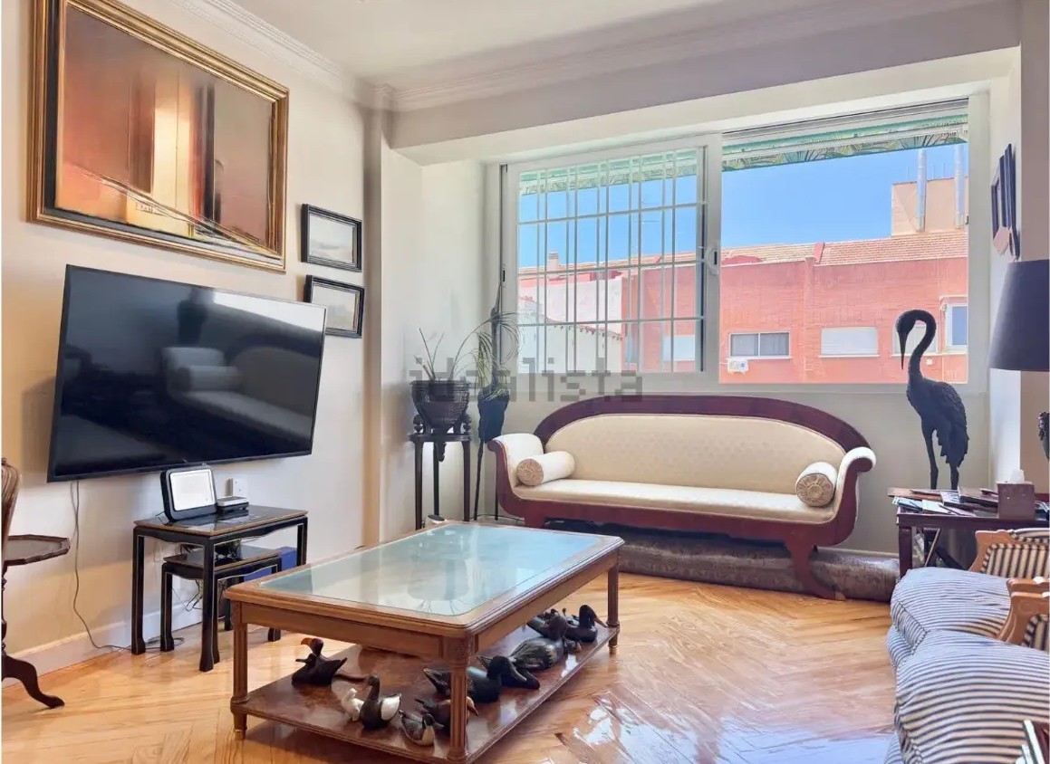 Exclusivo piso de 140 m² muy luminoso en el corazón de Chamberí - imagen 17