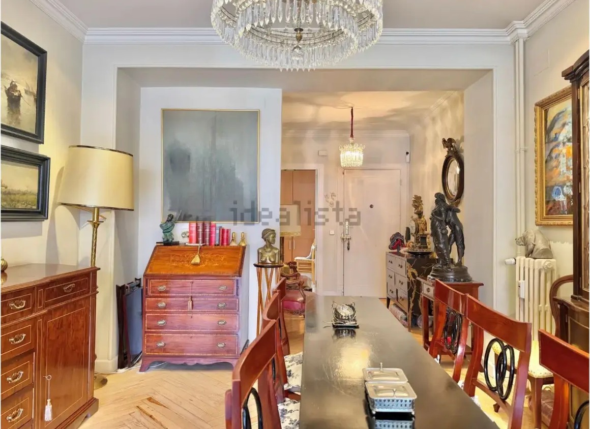 Exclusivo piso de 140 m² muy luminoso en el corazón de Chamberí - imagen 19