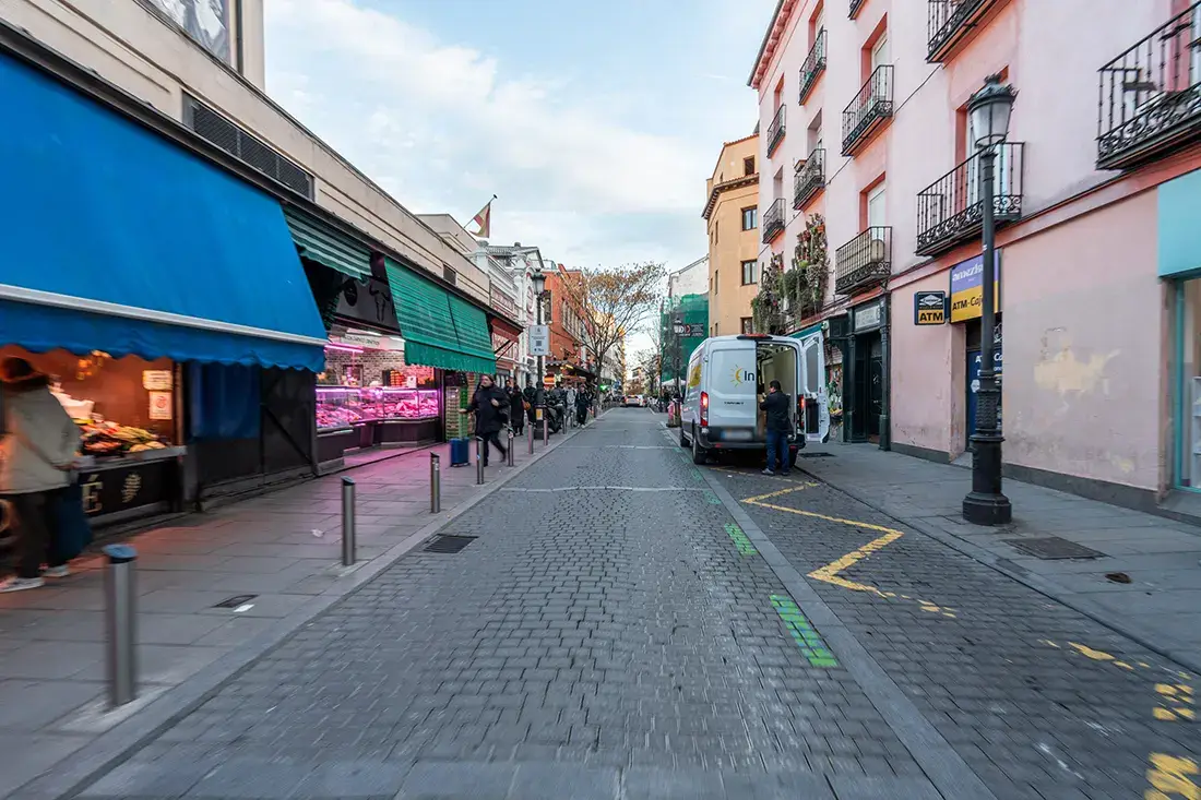 Piso luminoso con ascensor en Embajadores · Lavapiés - imagen 14