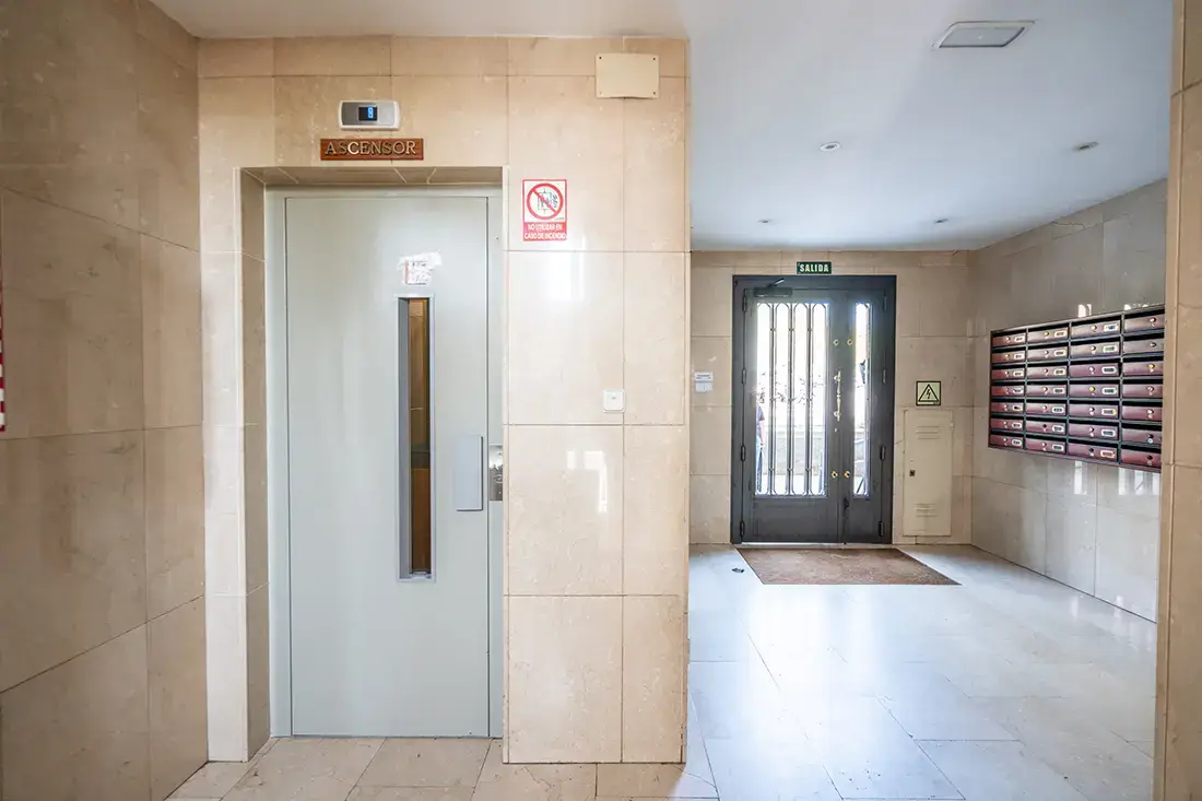 Piso exterior en Pueblo Nuevo · Ciudad Lineal - imagen 13