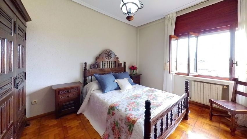Exclusiva finca urbana de 3.212 m² con dos viviendas, zona industrial y máxima edificabilidad en Cerrazo (Reocín) - imagen 14