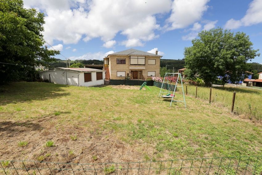 Exclusiva finca urbana de 3.212 m² con dos viviendas, zona industrial y máxima edificabilidad en Cerrazo (Reocín) - imagen 65