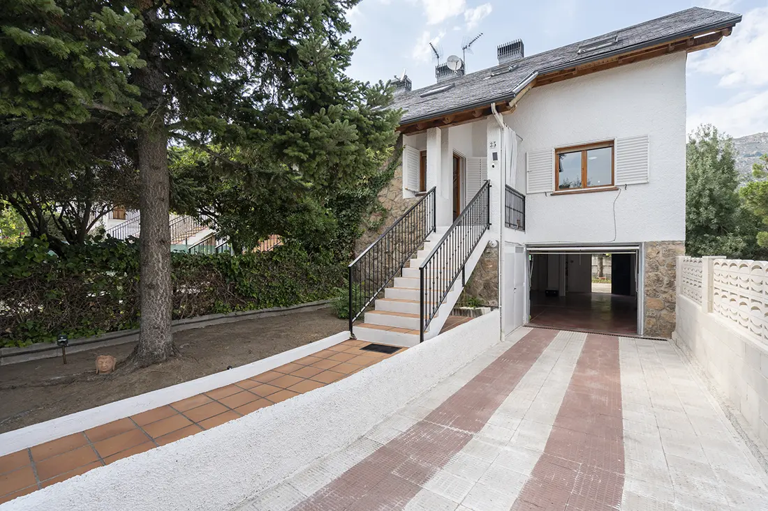 Chalet Adosado en Mataelpino, Madrid - imagen 3