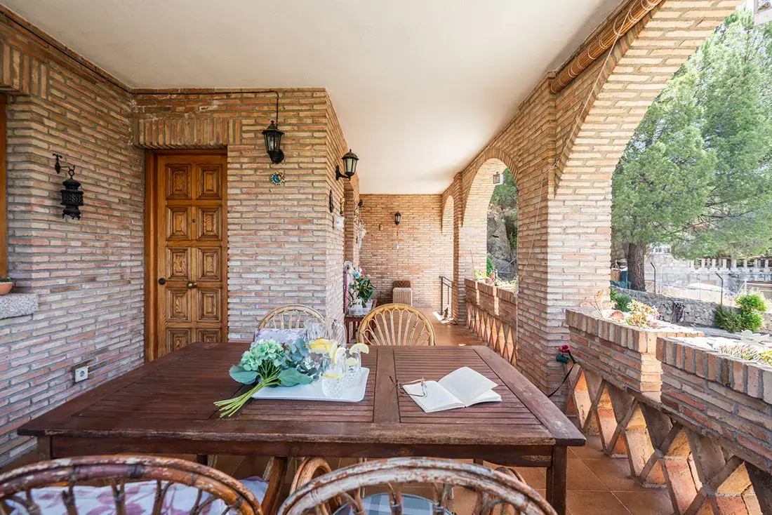 Chalet con parcela y vistas en venta en Manzanares El Real - imagen 6