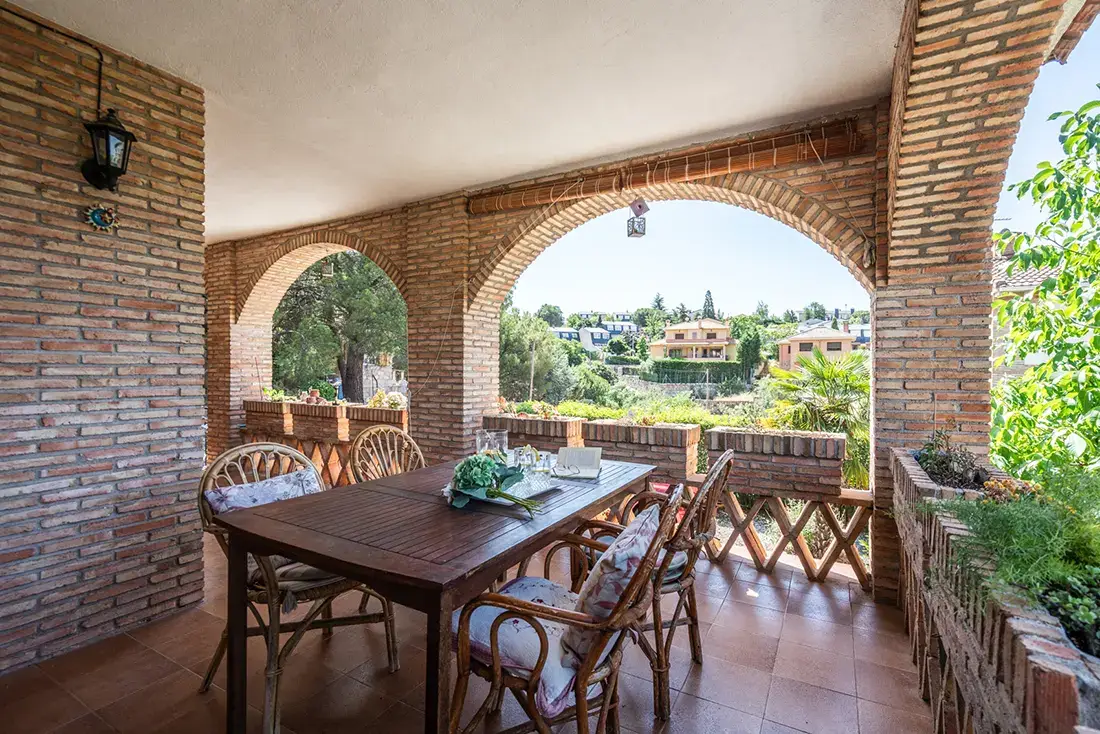Chalet con parcela y vistas en venta en Manzanares El Real - imagen 7