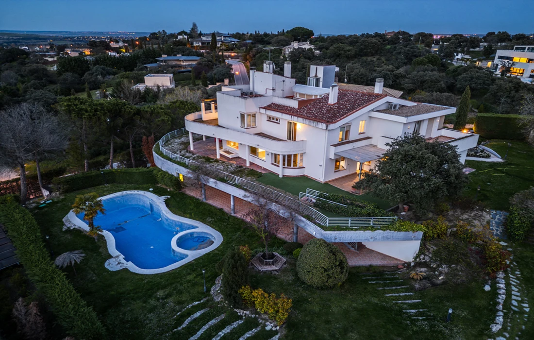 Chalet de lujo en Ciudalcampo · vivienda en venta en Madrid · Yolanda González