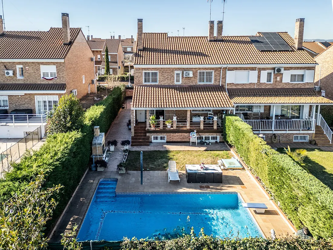 Chalet pareado en venta en Villanueva de la Cañada, Madrid · vivienda en venta en Madrid · Yolanda González