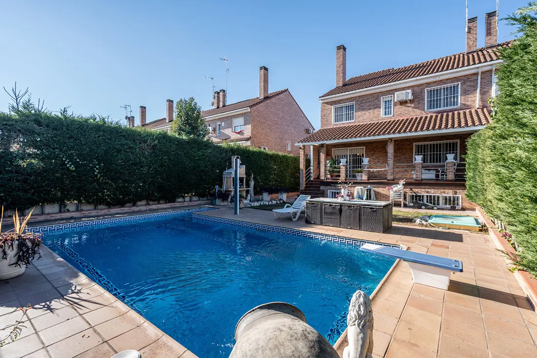 Chalet pareado en venta en Villanueva de la Cañada, Madrid - imagen 4