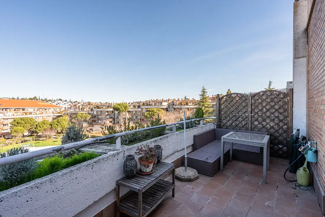 Ático Dúplex con vistas abiertas en urbanización de lujo - imagen 22