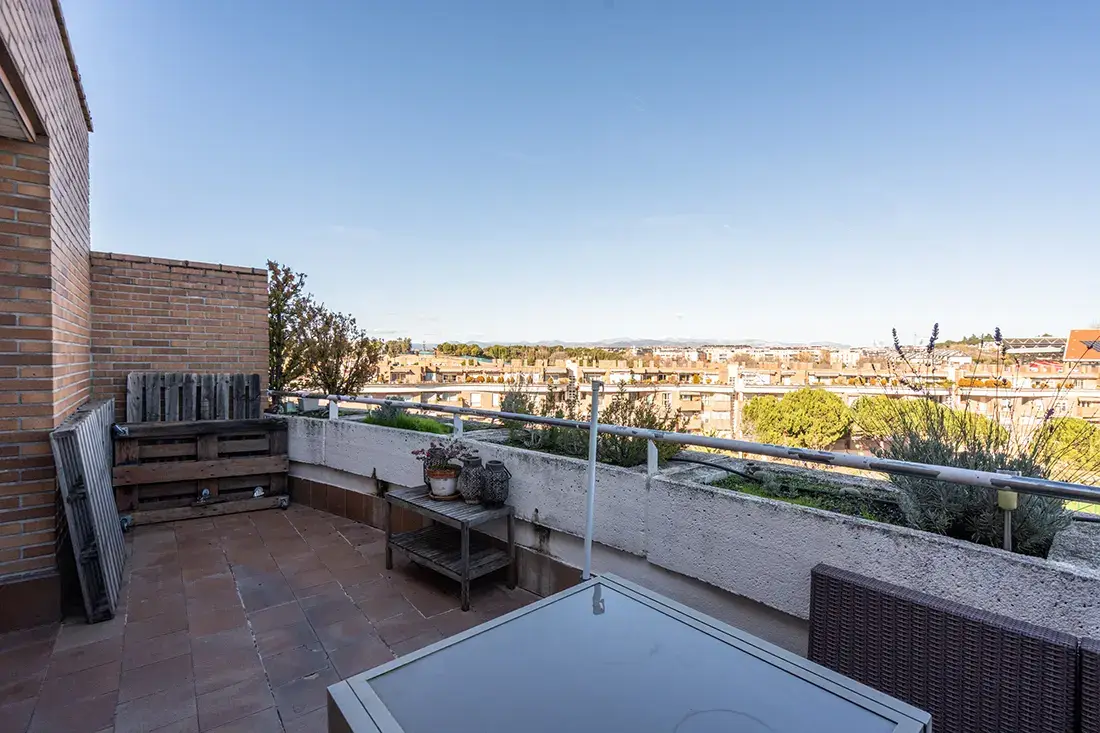 Ático Dúplex con vistas abiertas en urbanización de lujo - imagen 23