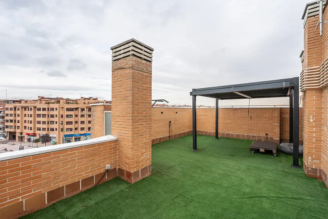 Ático en venta en Arroyo de la Vega - imagen 2