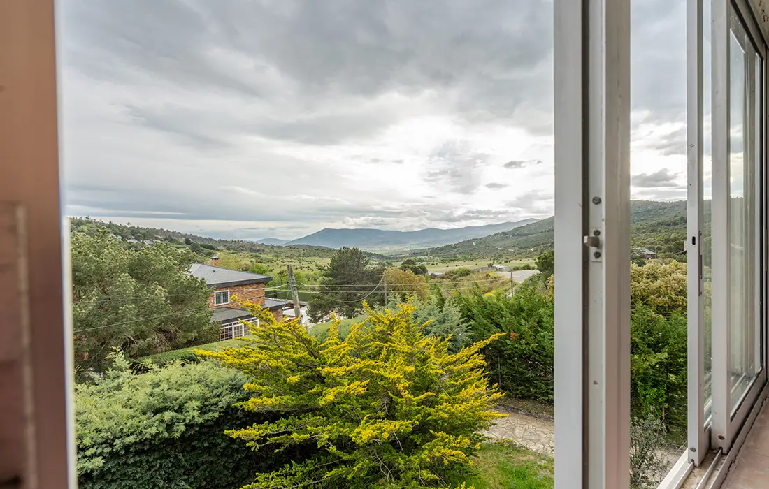 Casa Savoye: Una Residencia Única en Reajo del Roble, Navacerrada - imagen 20